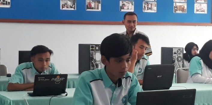 Prospek Pusat Kegiatan Belajar Masyarakat (PKBM) dalam Sistem Pendidikan Nasional
