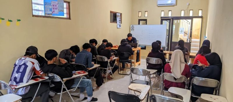 PKBM Griya Cendekia Cileungsi Bogor Selenggarakan Simulasi Tes Kemampuan Akademik (TKA)