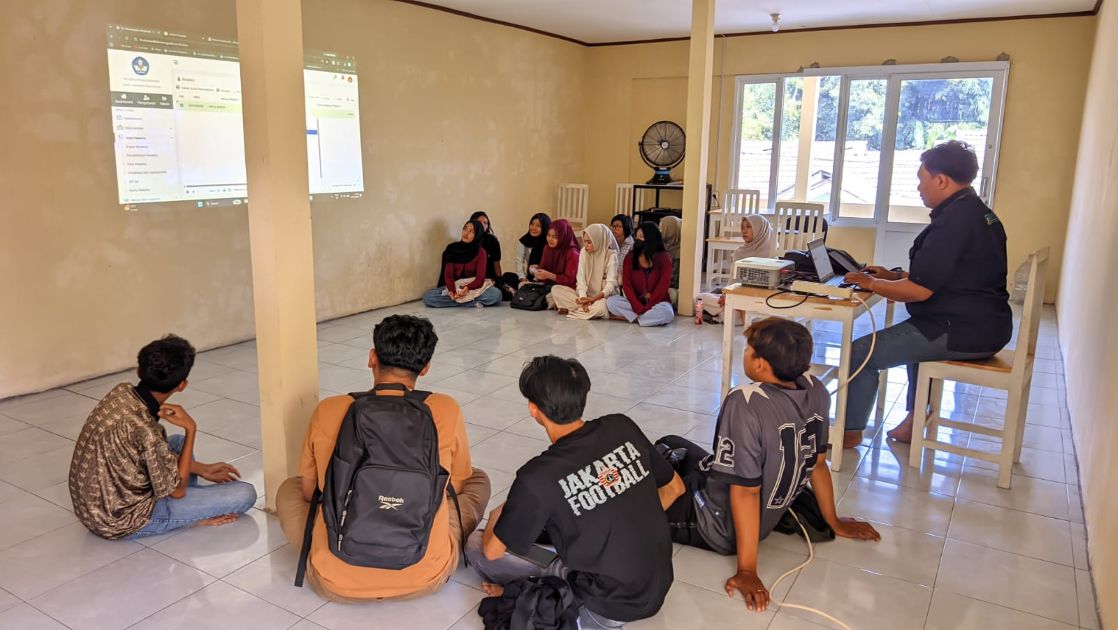 Meningkatkan Kesiapan dan Akuntabilitas: PKBM Griya Cendekia Gelar Simulasi Tes Kemampuan Akademik (TKA)